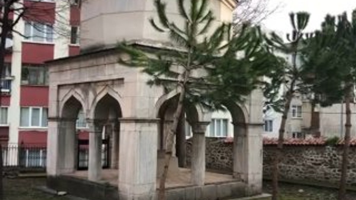 Bursa'da 600 yıllık türbeye uyuşturucu sakladılar