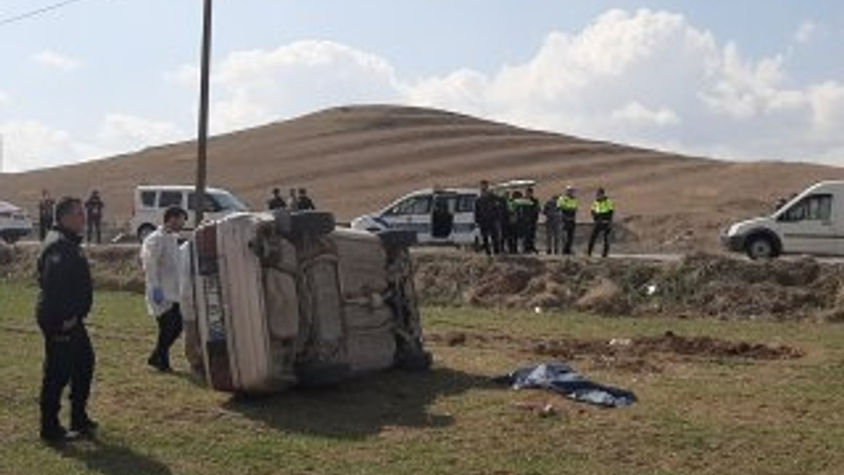 Çorum'da otomobil kazasında 1 kişi öldü, 1 kişi yaralandı