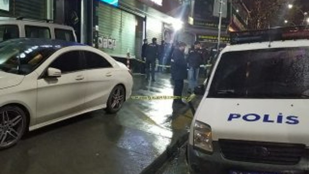Sultangazi'de türkü evinde silahlı saldırı: 6 yaralı