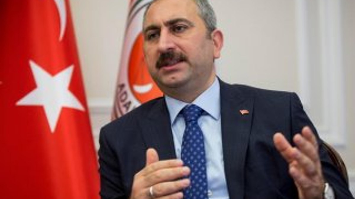 Bakan Gül: Karantinaya uymamak suçtur