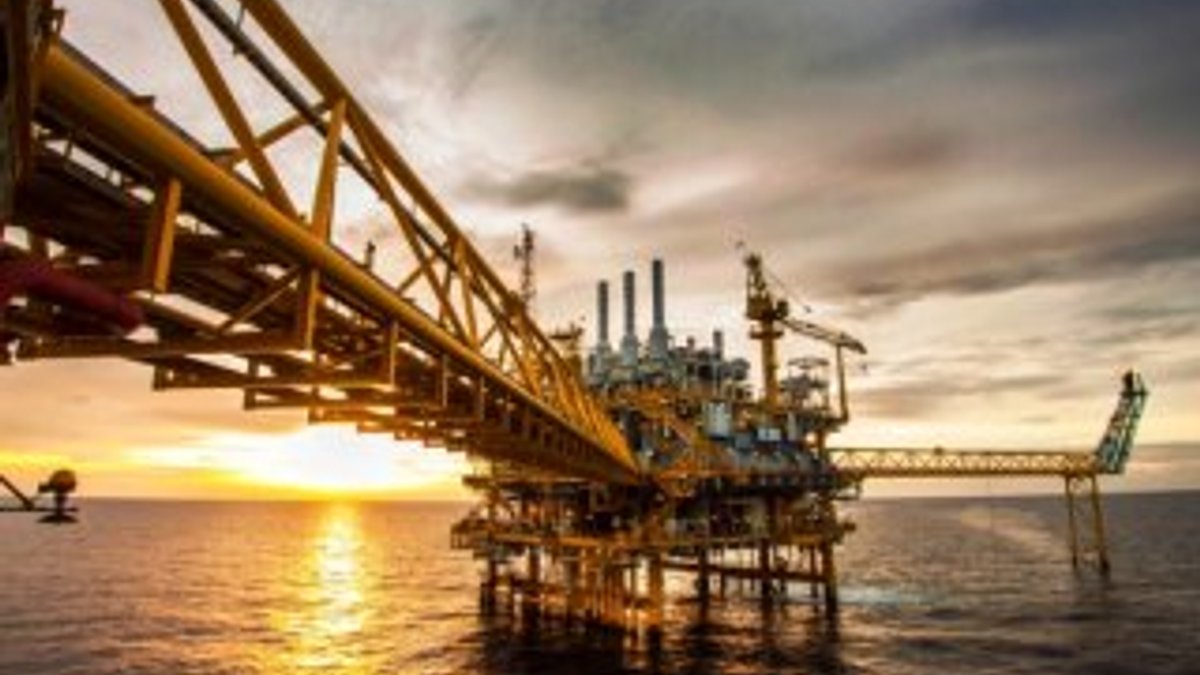 Azerbaycan'da 60 milyon tonluk petrol rezervi bulundu