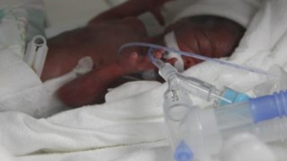 Mersin'de Suriyeli kadın altız bebek dünyaya getirdi