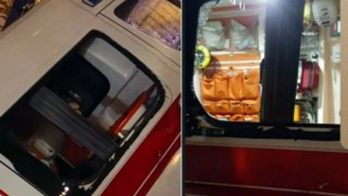 İstanbul'da ambulansa saldıran 2 kişi tutuklandı