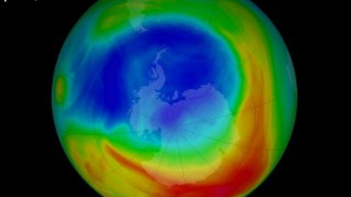 Bilim insanları ozon tabakasındaki deliğin küçüldüğünü keşfetti