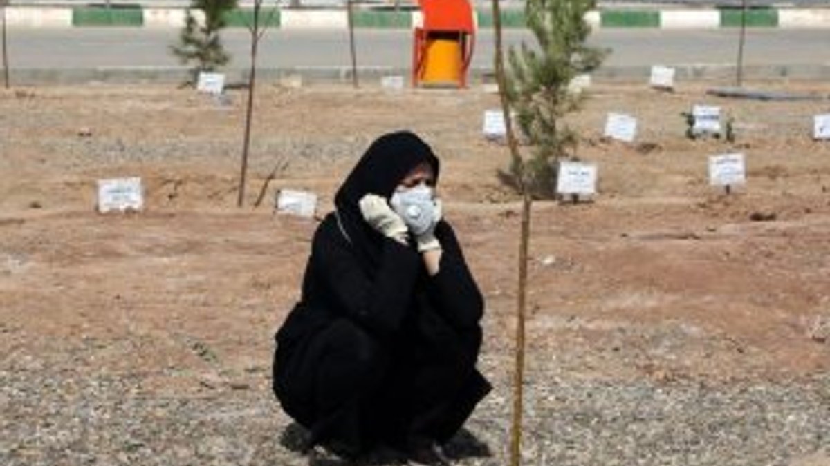 İran'da koronadan ölenlerin sayısı 2 bin 898'e çıktı