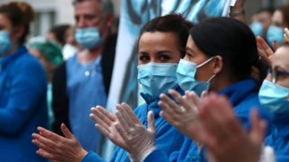 İspanya'da 12 bin 298 sağlık çalışanına korona bulaştı