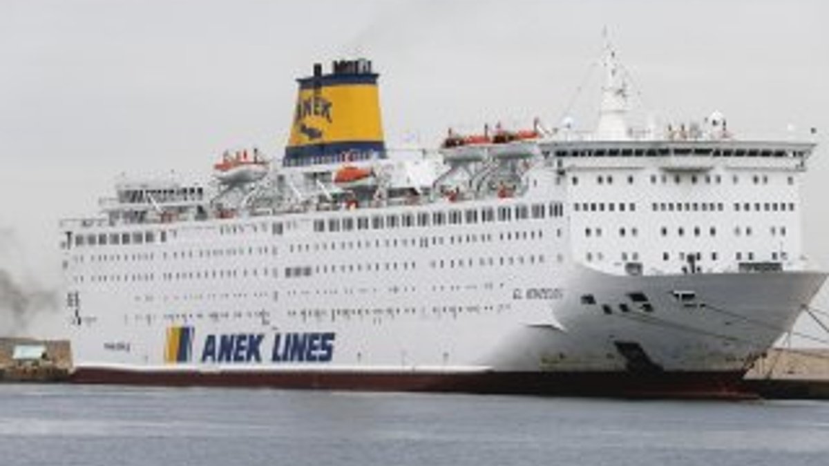 Yunan gemisindeki 65 Türk vatandaşında koronavirüs çıktı