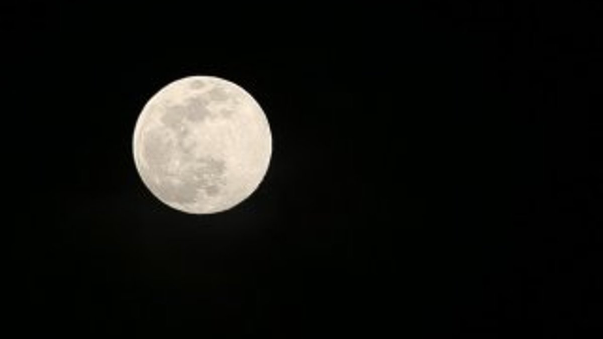 Yurt genelinden Süper Ay manzaları