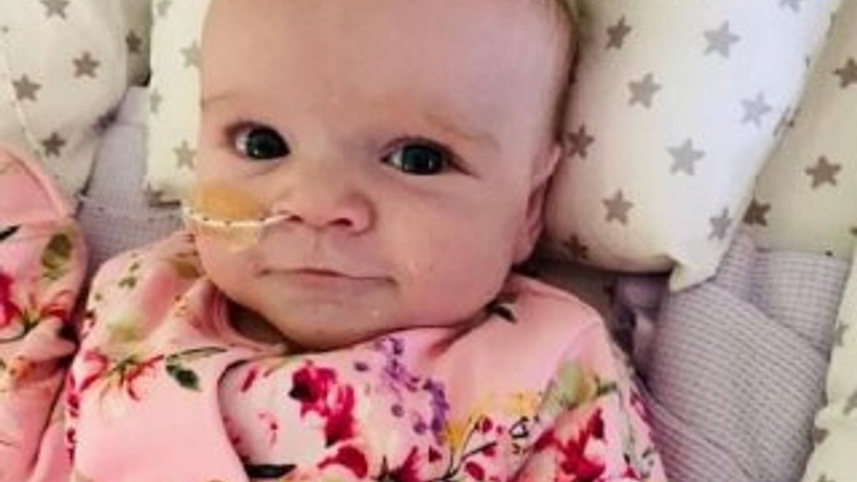 İngiltere’de altı aylık bebeğe korona teşhisi konuldu