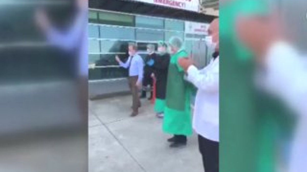 Trabzon'da virüsü yenen doktor horon eşliğinde uğurlandı