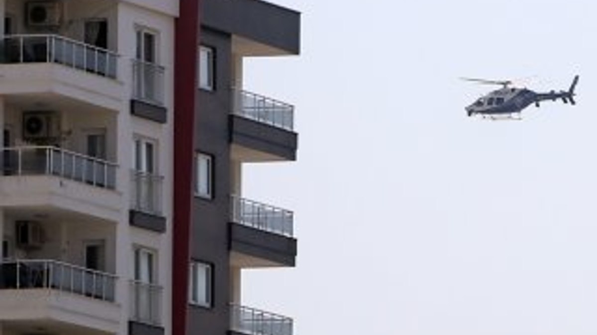 Adana'da sokak yasağına helikopterli denetim