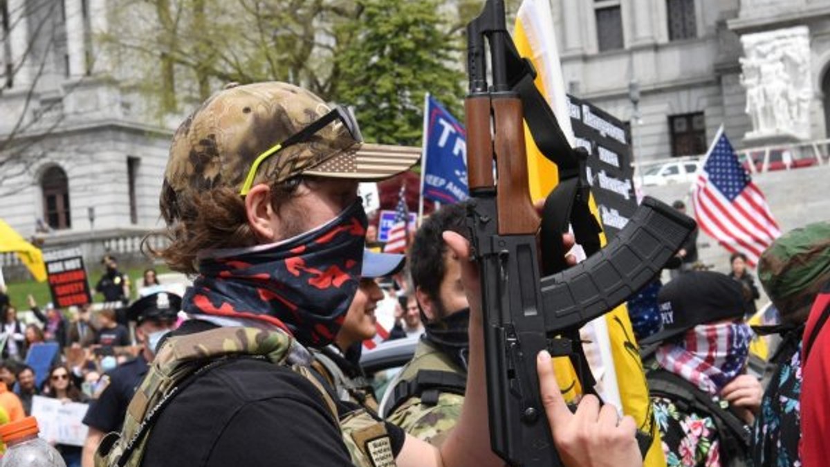 ABD'de silahlı karantina protestosu