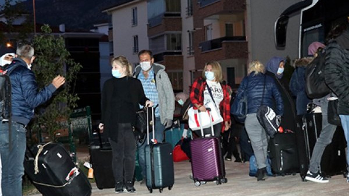İsviçre'den 155 vatandaş tahliye edildi