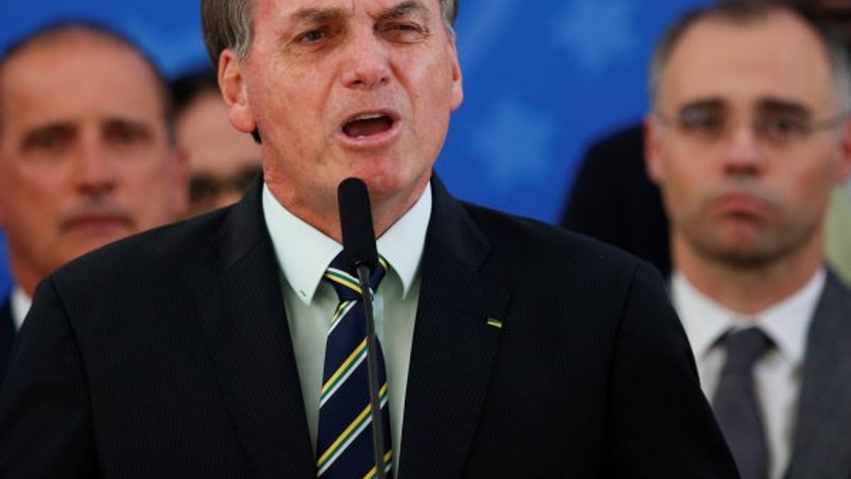 Bolsonaro, ülkesindeki koronavirüs ölümlerine aldırmadı