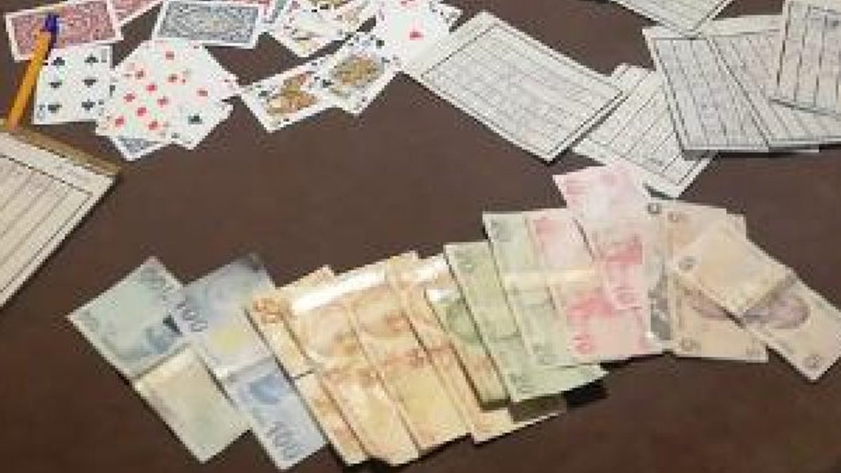 Yalova'da kumar oynayan 9 kişiye 28 bin 350 lira ceza