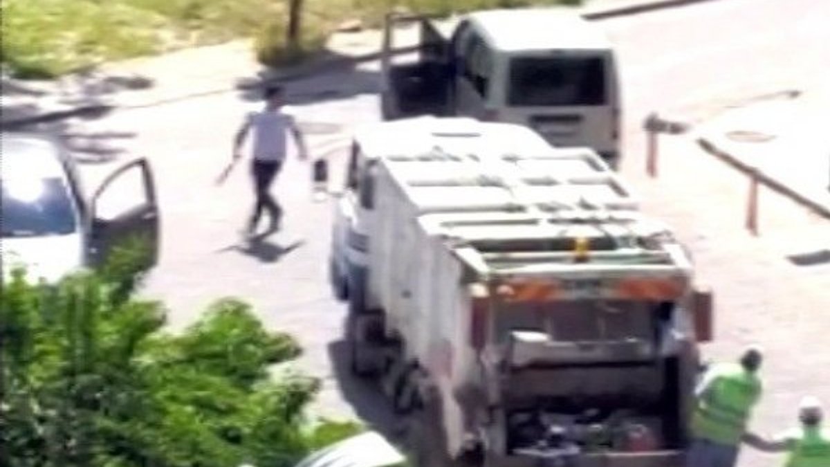 Manisa'da silahlı saldırı kameraya kaydedildi