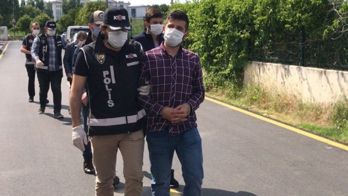 Adana'da ruhsatsız silah operasyonunda 3 kişi yakalandı
