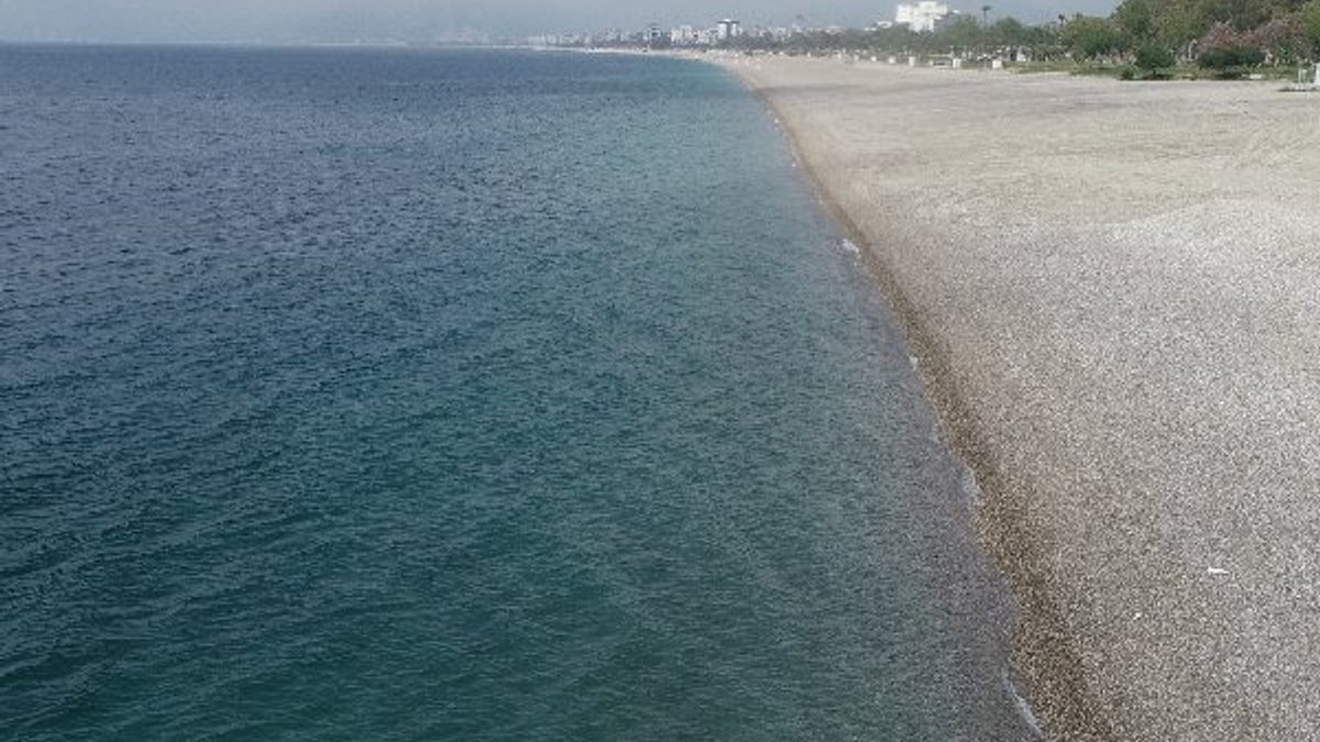 Koronavirüs tedbirleri Antalya'nın denizine yaradı