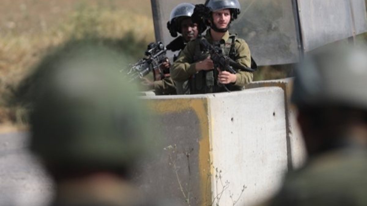 İsrail, Batı Şeria'da Filistinli bir çocuğu şehit etti