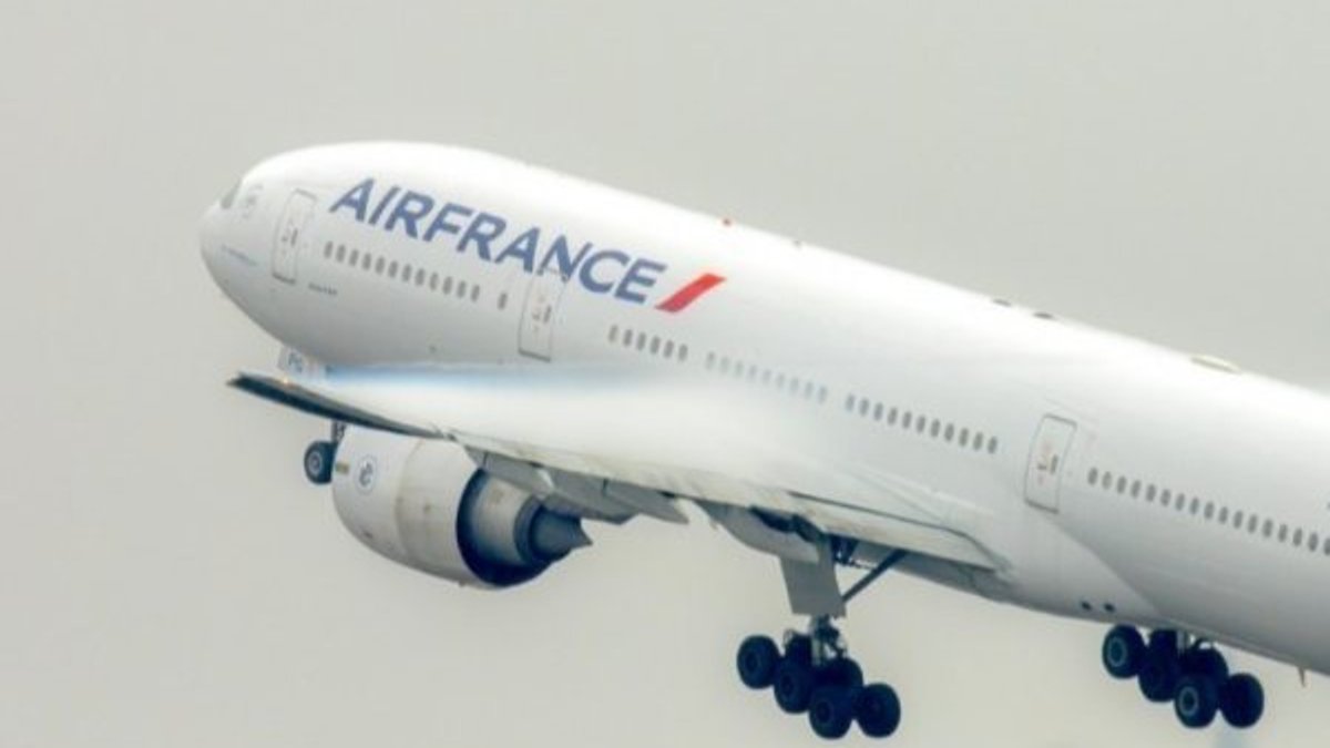 Senegal'den Air France'a habersiz uçuş tepkisi