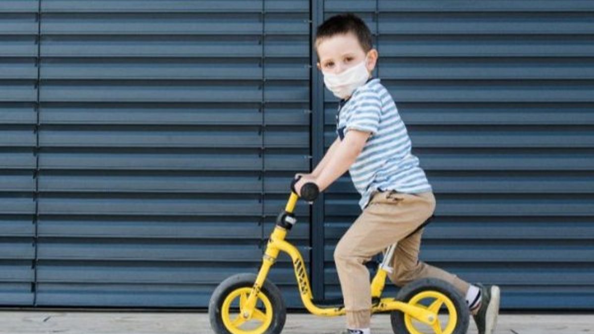 İstanbul Valisi Yerlikaya'dan çocuklar için maske uyarısı