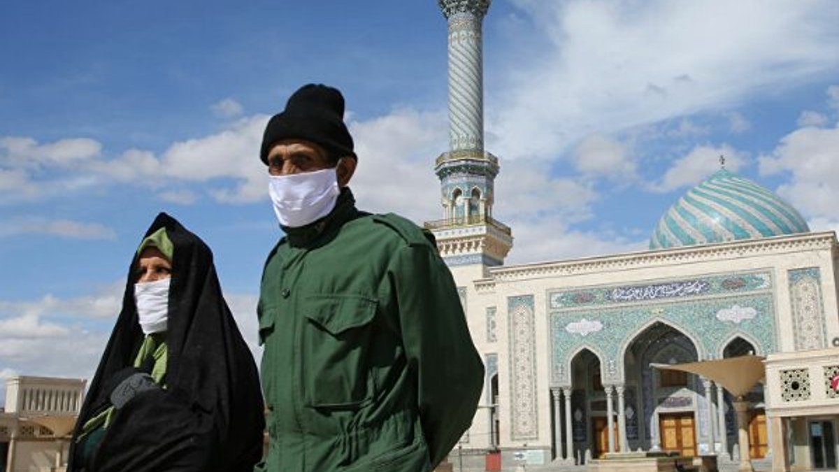 İran'da türbeler ve kutsal mekanlar yarın açılıyor
