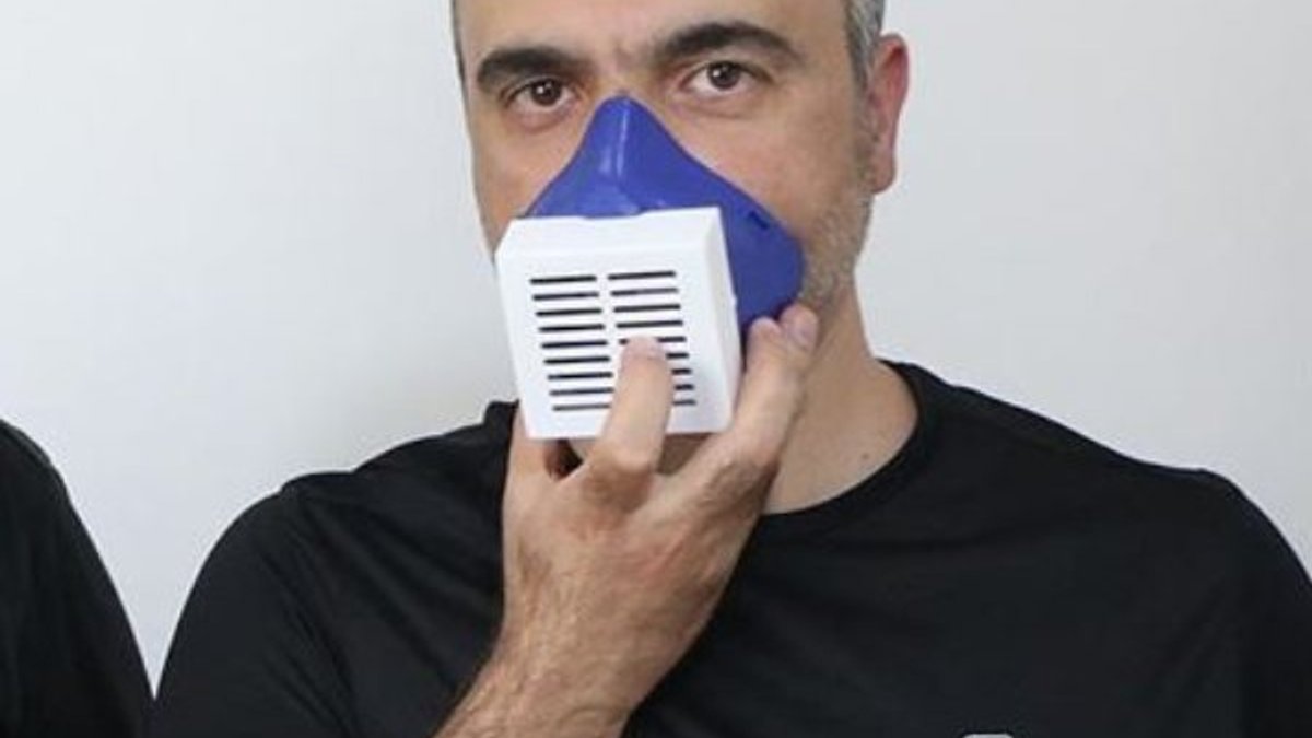 Virüsleri yok eden elektronik maske