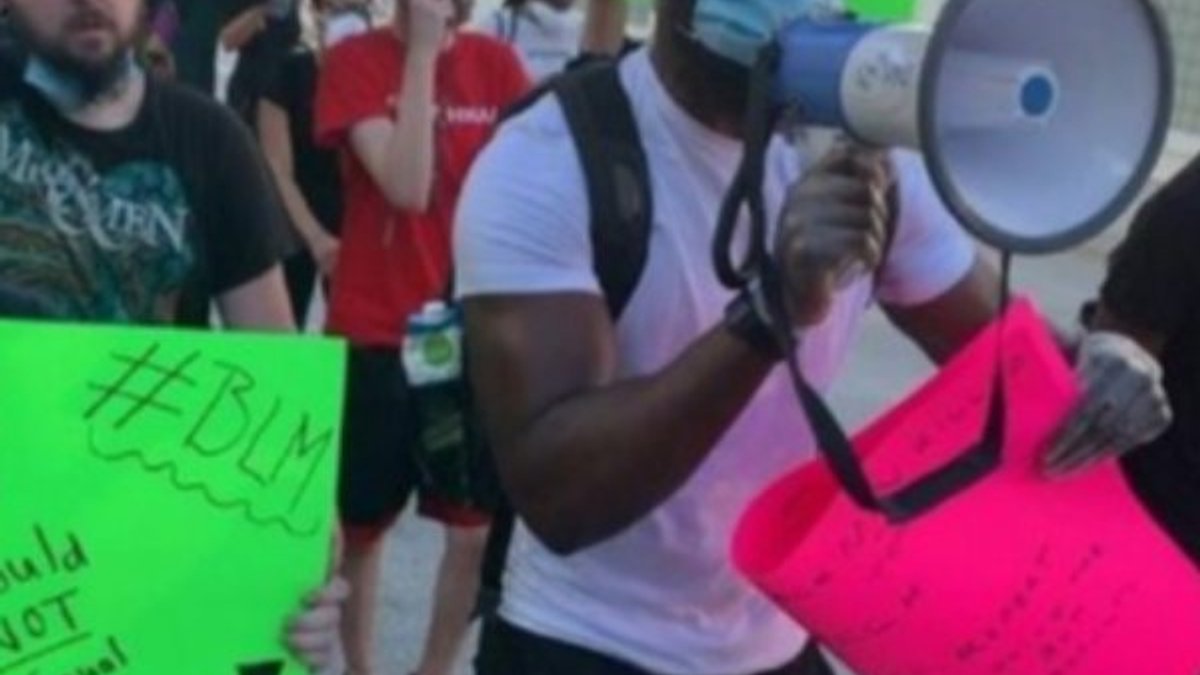 NBA oyuncusu, Floyd protestosu için 15 saat yol yaptı