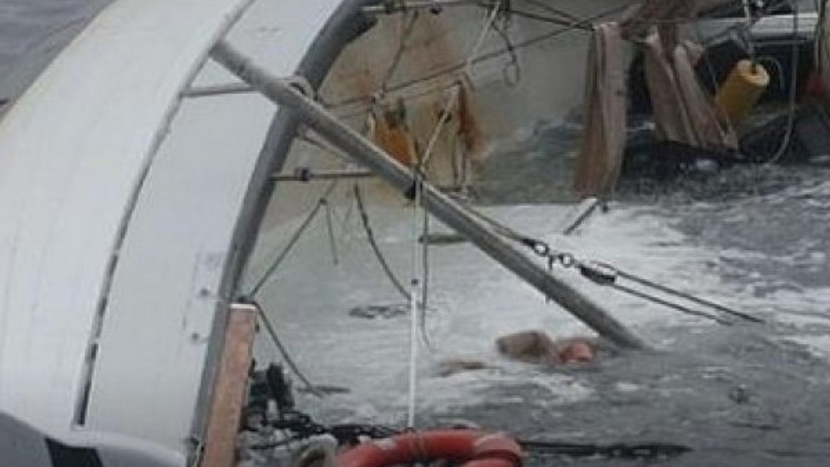 Gana'da aşırı yüklü tekne battı: 4 ölü, 21 kayıp
