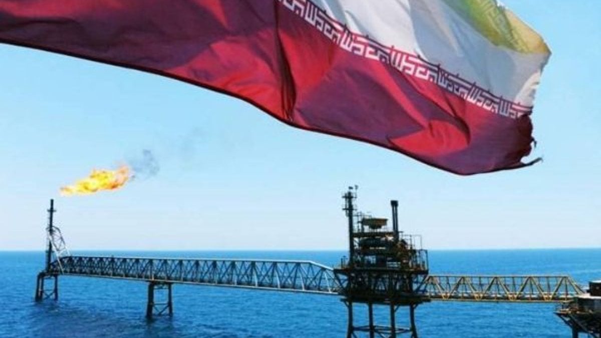 İran'ın petrol gelirleri 9 yılda yüzde 92 eridi