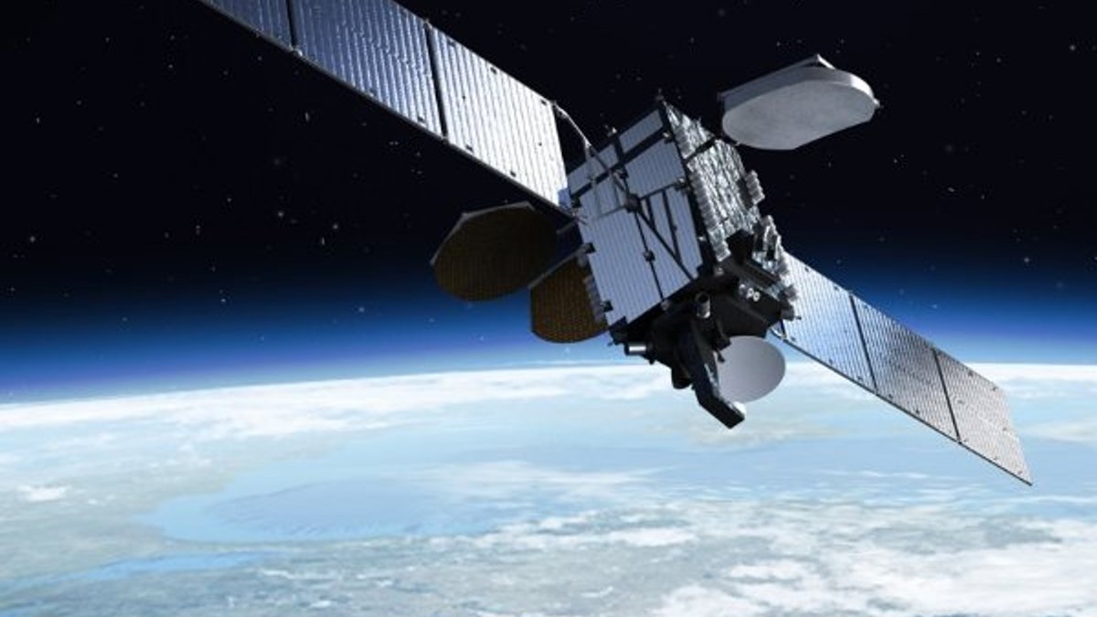 Türksat uzaya 3 yılda 3 uydu gönderecek