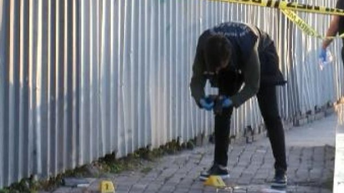 İstanbul'da bir kişi başına taşla vurularak öldürüldü