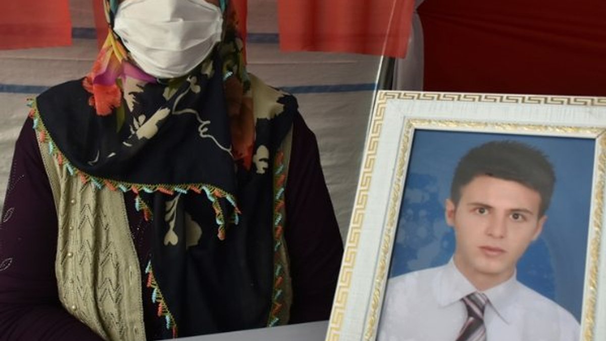Diyarbakırlı anne: HDP oğlumu aldı, PKK'ya teslim etti