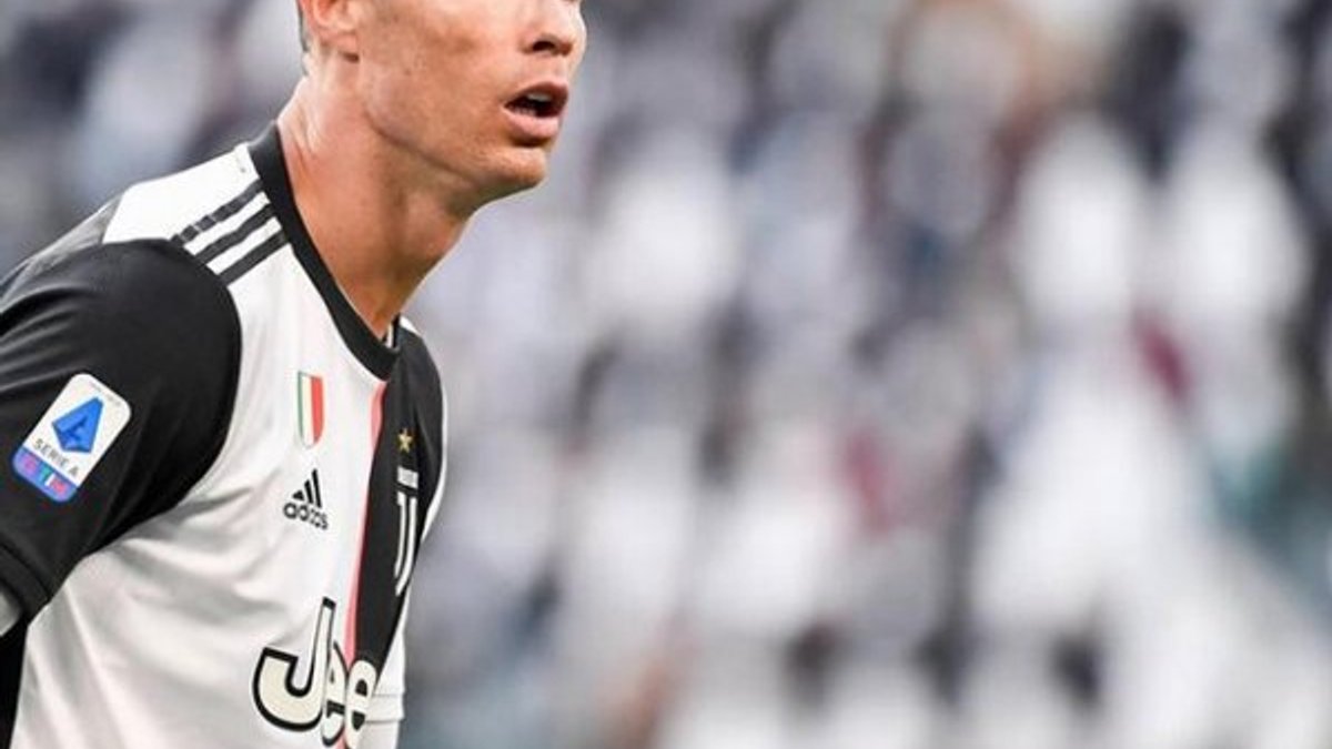 İtalya basını: Ronaldo, Juventus'tan ayrılmayı düşünüyor