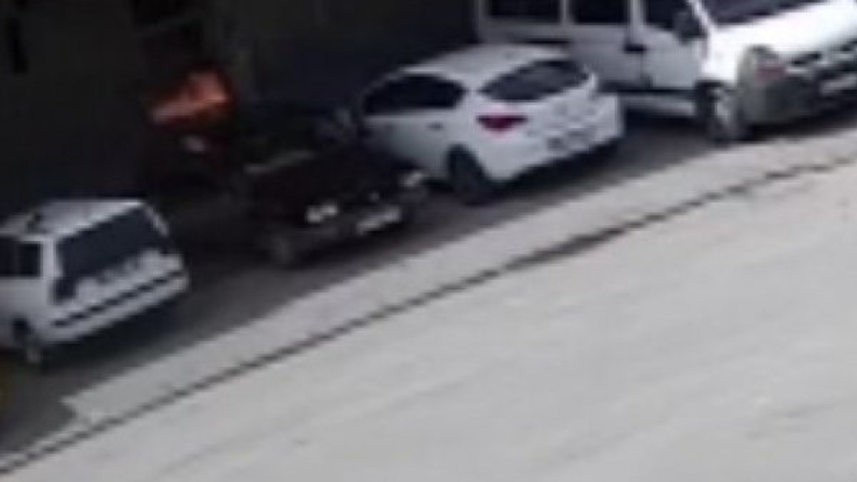 İzmir’de otomobilin LPG tankı patladı: 2 ağır yaralı