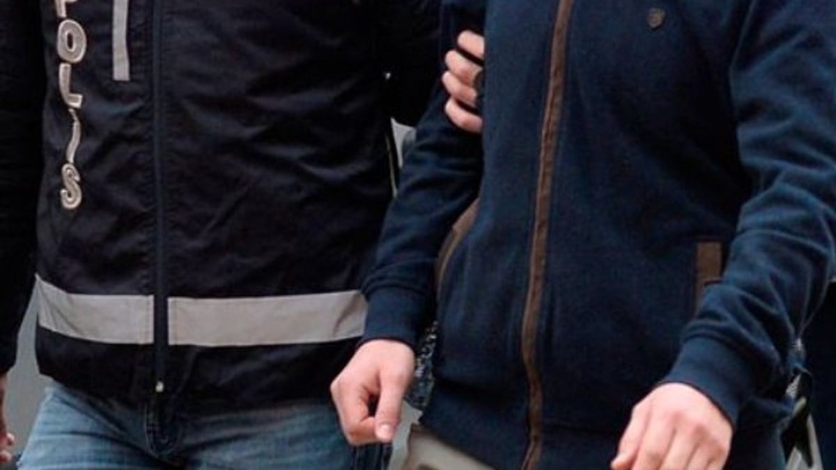 İstanbul'da 34 şüpheliye FETÖ gözaltısı