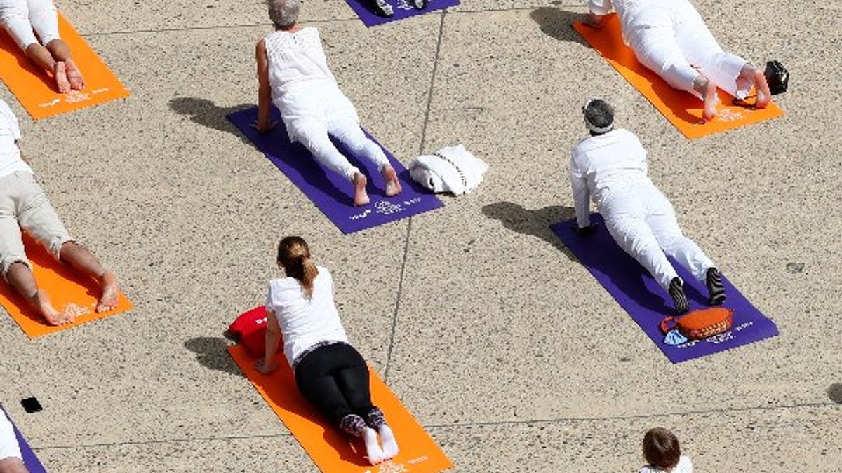 Dünya genelinde Yoga Günü kutlamaları