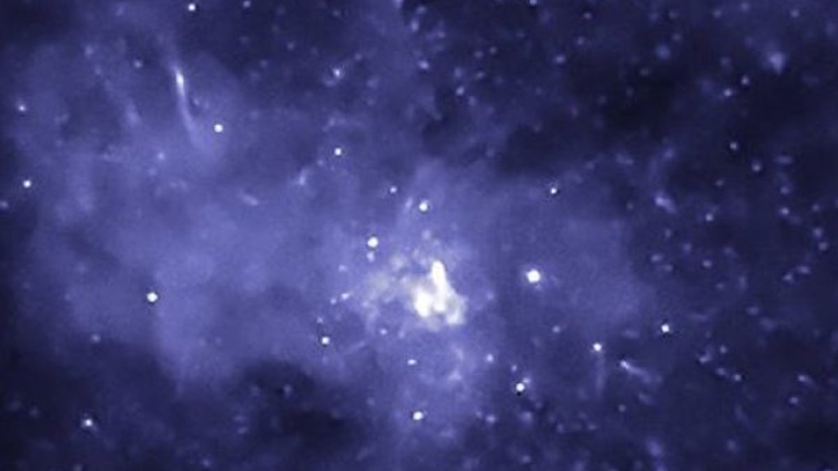 Gök bilimciler, kara delikle çarpışan gök cismi keşfetti