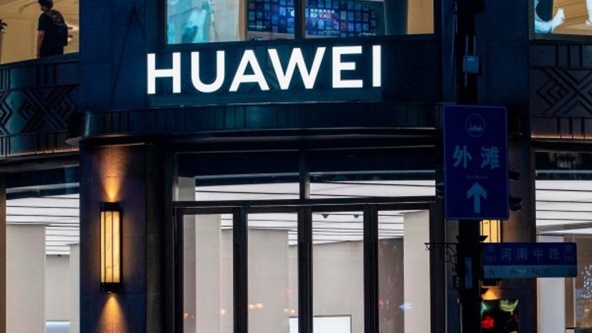 Huawei'den İngiltere'ye 1.24 milyar dolarlık yatırım