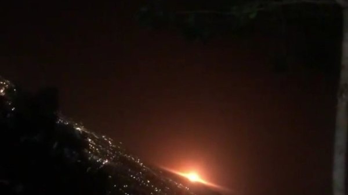İran'ın başkenti Tahran'da patlama meydana geldi