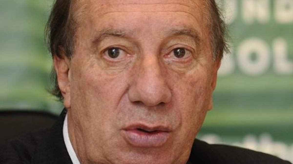 Carlos Bilardo koronavirüse yakalandı