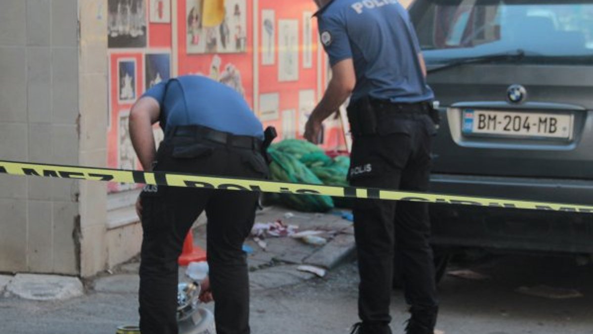 İzmir'de silahlı çatışma: 5 yaralı