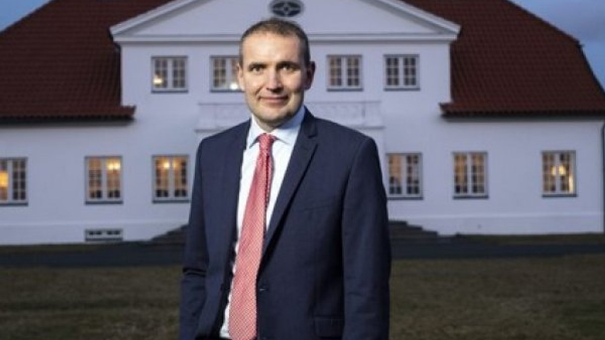 Johannesson, yine İzlanda Devlet Başkanı seçildi