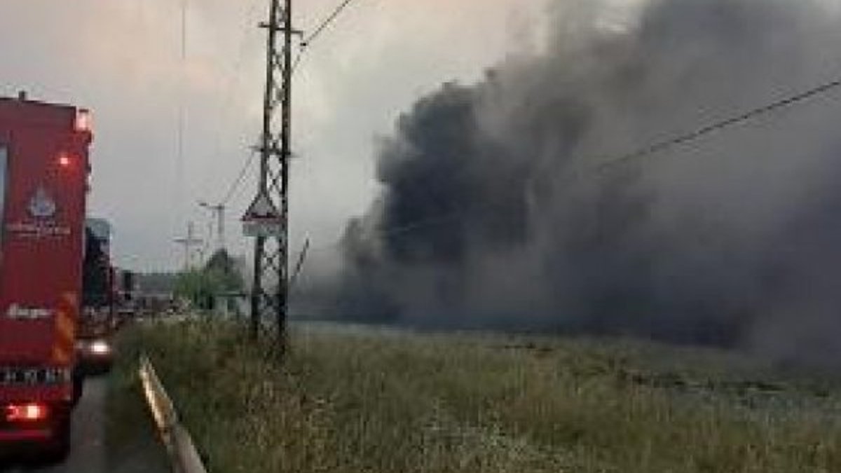 Başakşehir’de fabrikada yangın