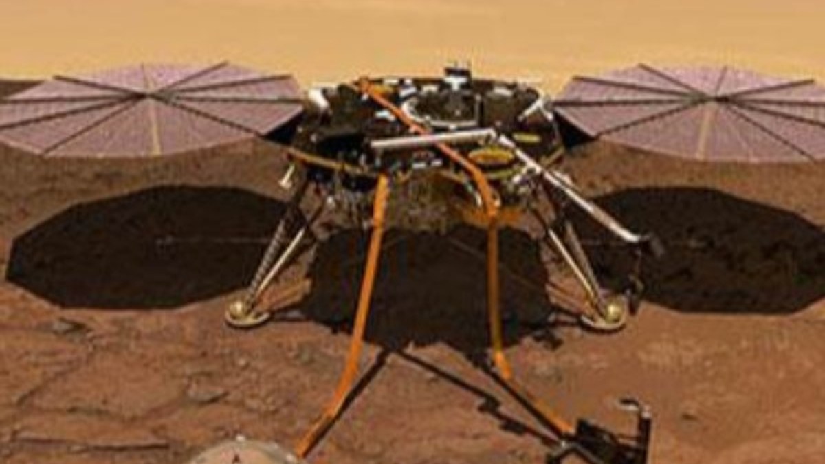 NASA aracının delici ucu Mars yüzeyine sıkıştı