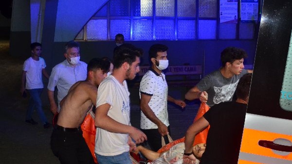 Samsun'da cami avlusunda bıçaklı kavga: 1 yaralı
