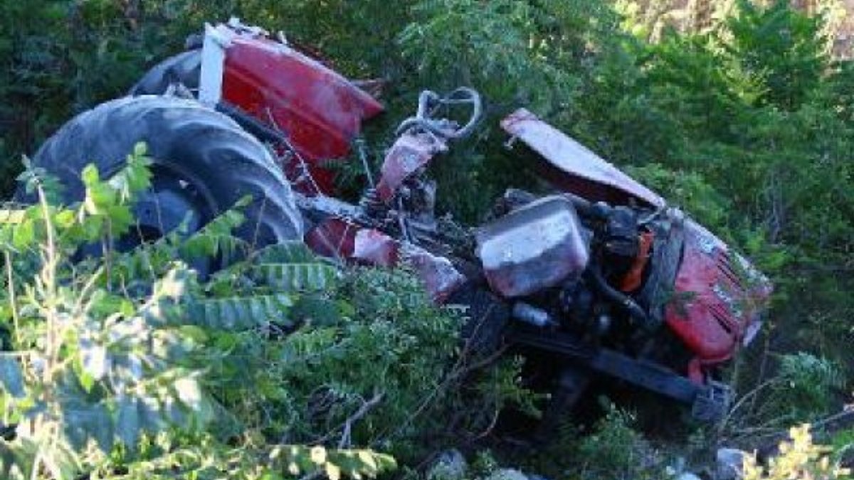 Tokat'ta traktör şarampole yuvarlandı: 1 ölü