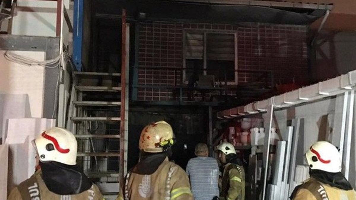 Ataşehir’de işçilerin kaldığı konteynerde yangın