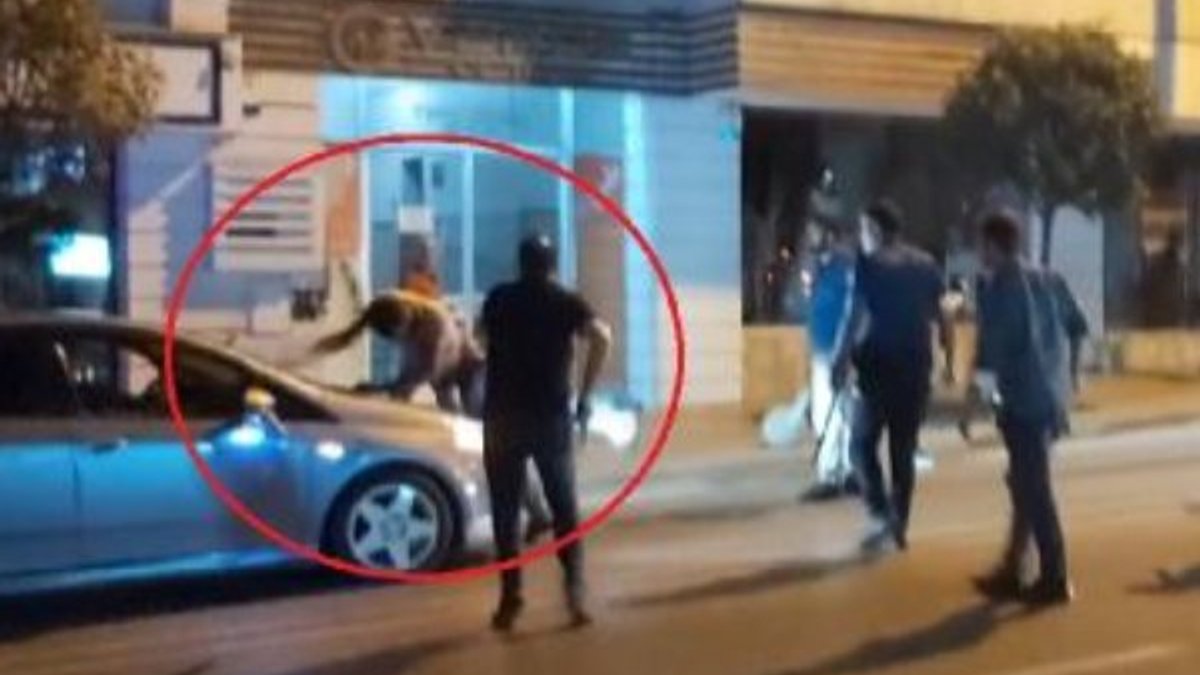 Bursa'da eski eşi ve emniyet ekibine baltayla saldırdı