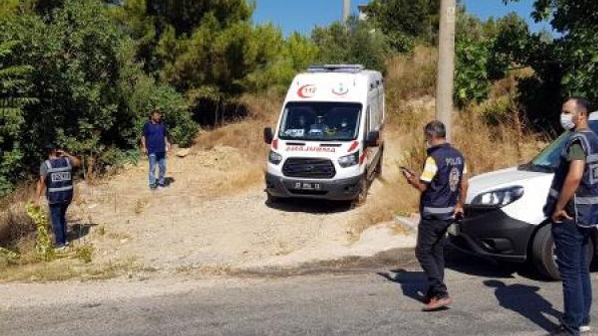 Antalya'da 8 yaşındaki kardeşini bıçaklayarak öldürdü